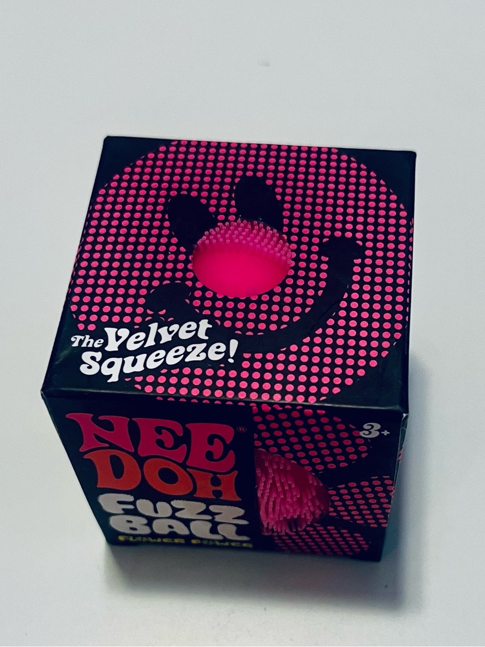 New Doh Fuzz Ball Velvet Squeeze! - Pink